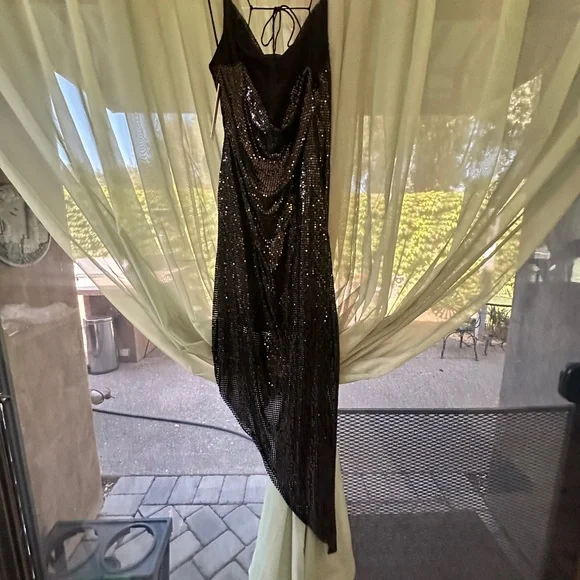 Alice + Olivia | Dresses | Alice Olivia Black Asymmetrical Sequin Slip Dress 